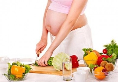 Ăn gì trong từng giai đoạn mang thai